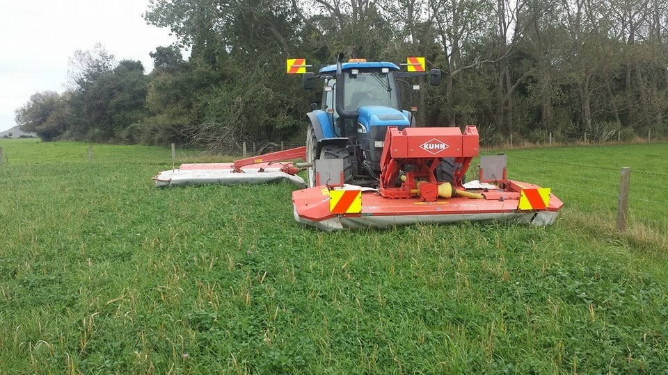 tractor glam